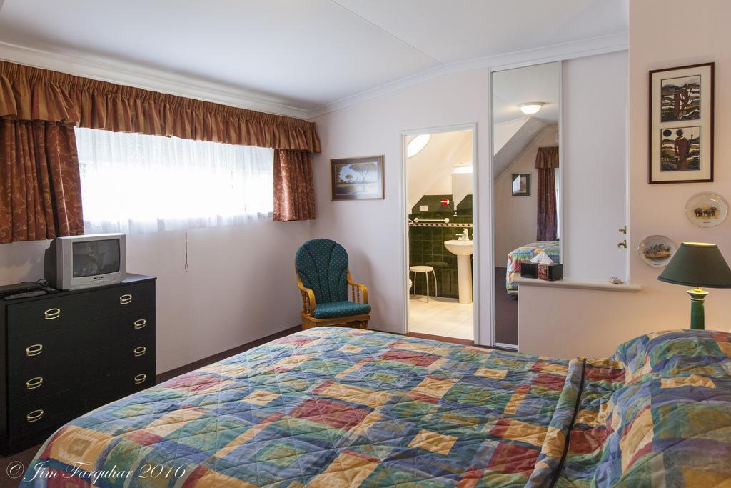 Aarn House B&B Airport Accommodation 퍼스 외부 사진