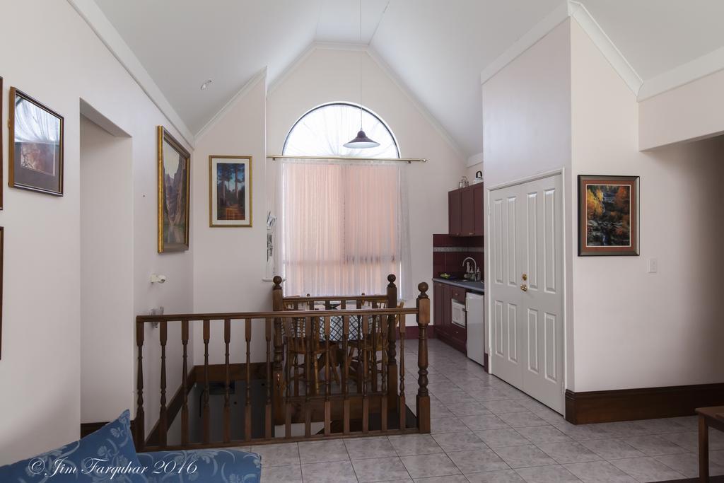 Aarn House B&B Airport Accommodation 퍼스 외부 사진