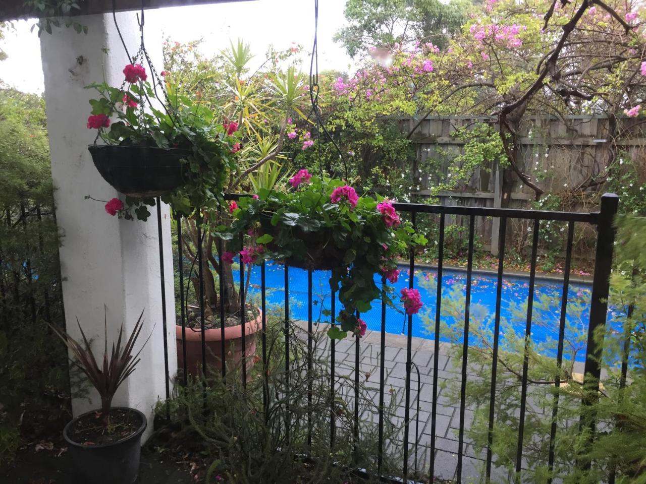 Aarn House B&B Airport Accommodation 퍼스 외부 사진